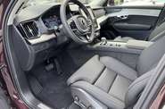Volvo XC90 Core