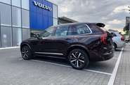 Volvo XC90 Core