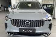 Volvo XC90 - фото 3