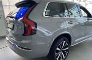 Volvo XC90 - фото 9