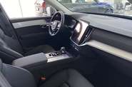 Volvo XC90 - фото 12