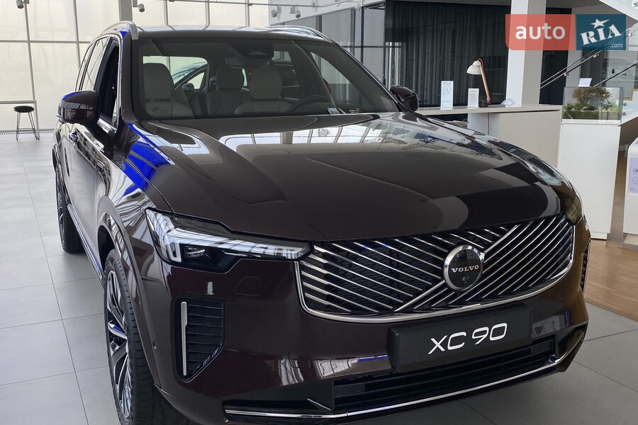 Volvo XC90 - фото 2