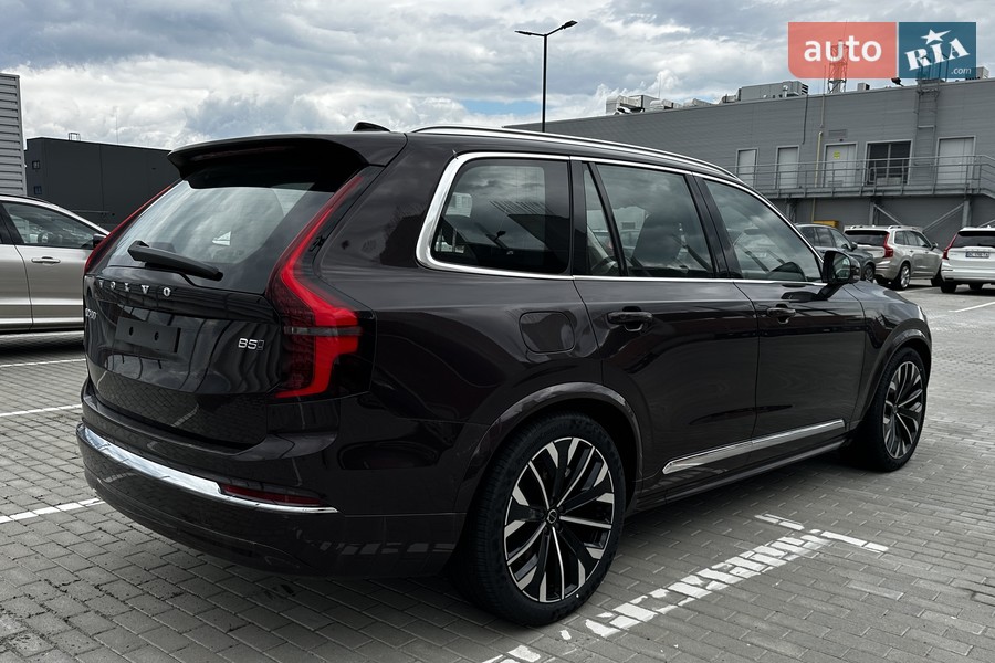 Volvo XC90 - фото 4