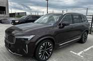 Volvo XC90 - фото 3