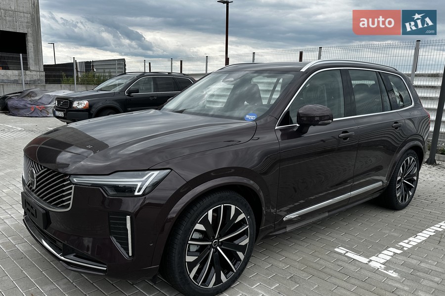 Volvo XC90 - фото 3