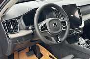 Volvo XC90 - фото 14