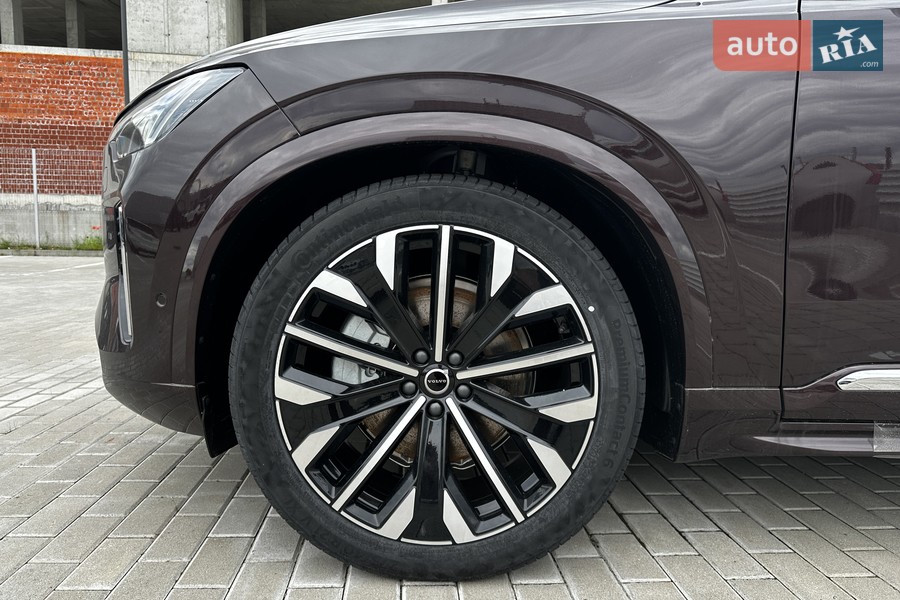 Volvo XC90 - фото 6