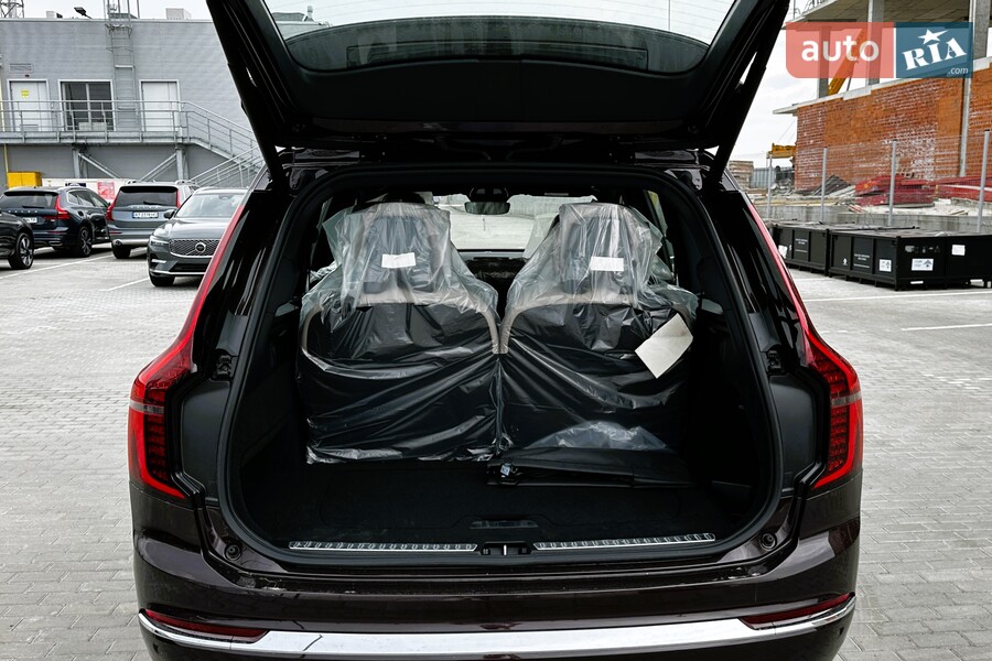Volvo XC90 - фото 5