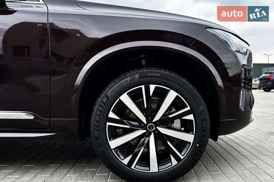 Volvo XC90 - фото 7