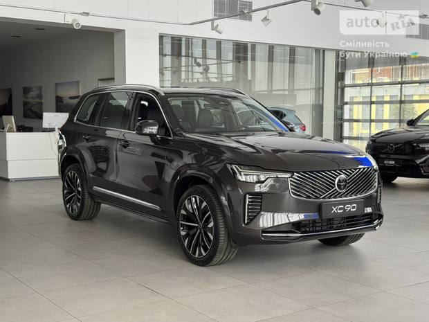 Volvo XC90 2025