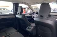Volvo XC90 - фото 15