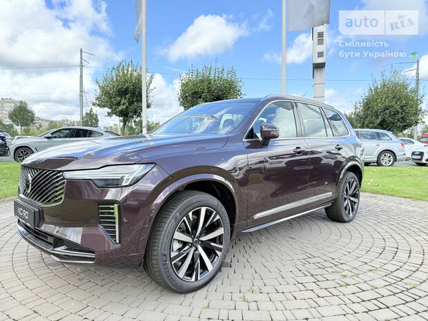 Volvo XC90 2025