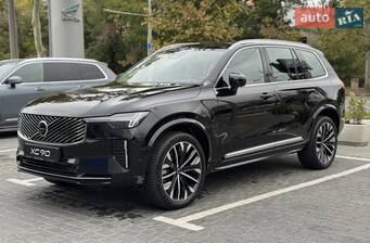 Volvo XC90 B5 2.0 AT (250 к.с.) MHEV AWD 7s 2025 Volvo XC90 B5 2.0 AT (250 к.с.) MHEV AWD 7s 2025
