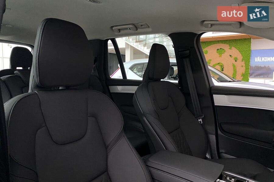 Volvo XC90 - фото 20