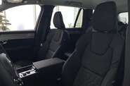 Volvo XC90 - фото 17