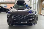 Volvo XC90 - фото 3