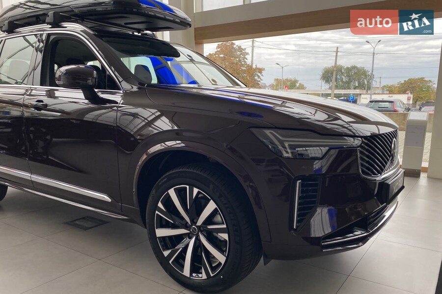 Volvo XC90 - фото 5