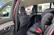 Volvo XC90 - фото 17