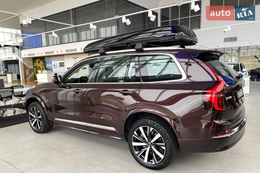 Volvo XC90 - фото 9