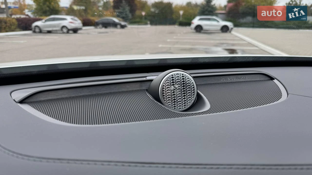 Volvo-26