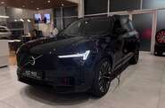 Volvo XC90 Ultra Dark