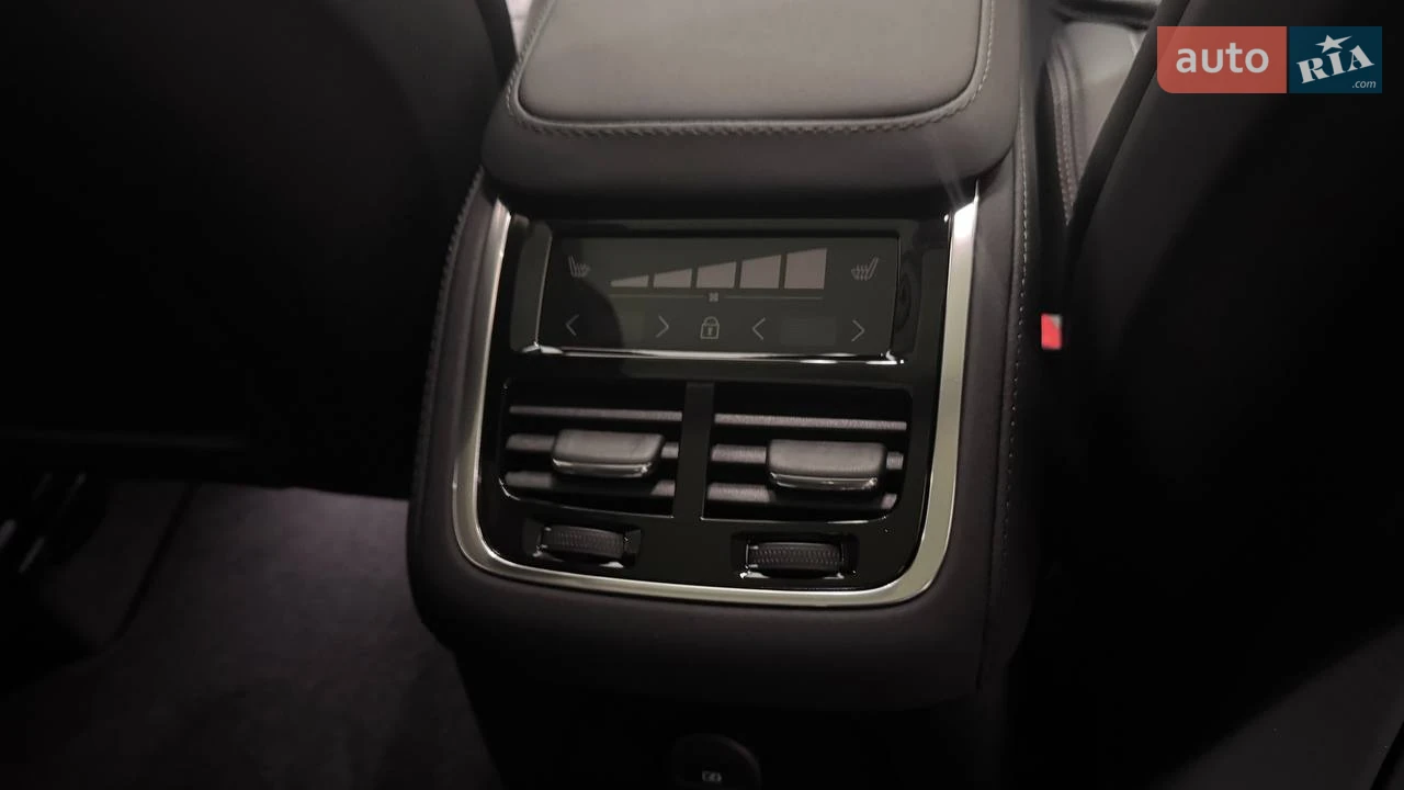 Volvo-26