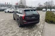 Volvo XC90 Ultra Dark