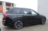 Volvo XC90 Ultra Dark