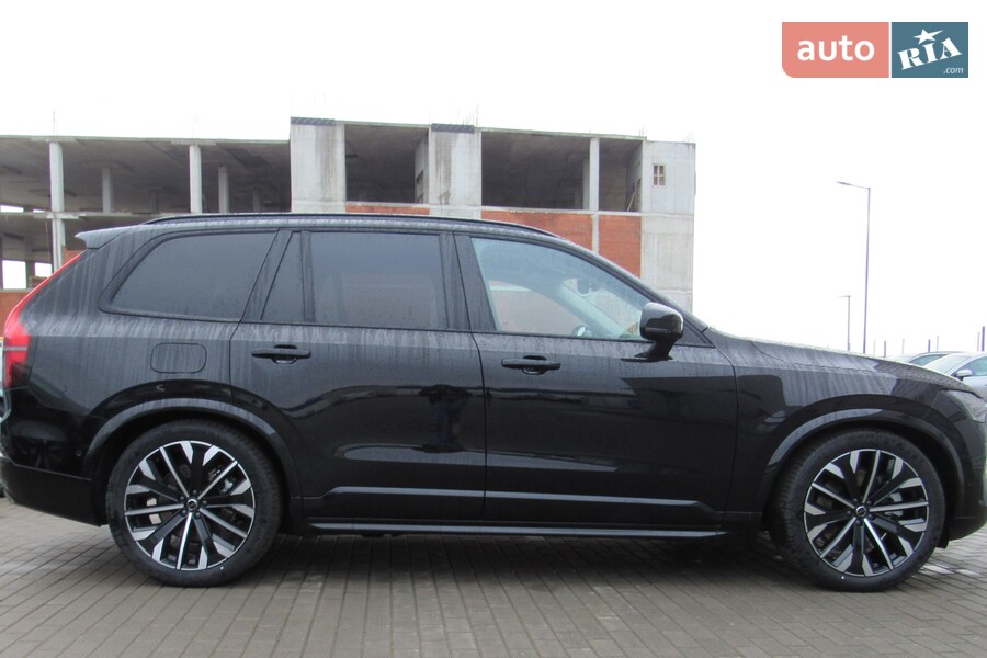 Volvo XC90 - фото 5