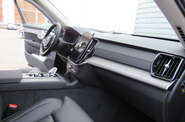 Volvo XC90 - фото 19