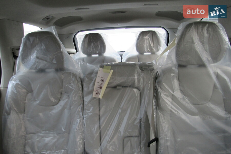 Volvo XC90 - фото 20