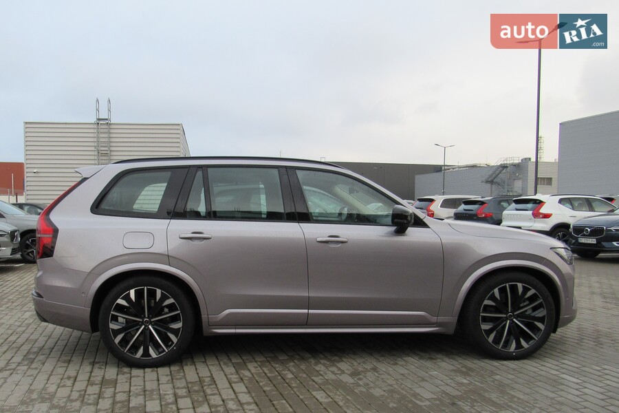 Volvo XC90 - фото 5