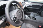 Volvo XC90 Ultra Dark