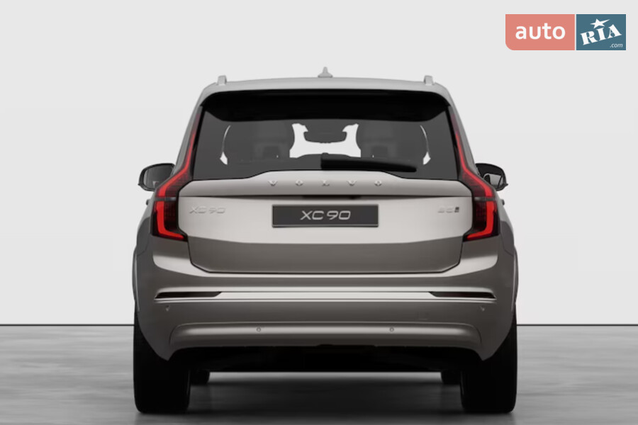 Volvo XC90 - фото 6