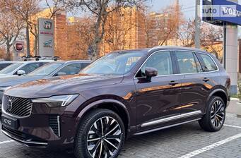 Volvo XC90 2025 Ultra Bright