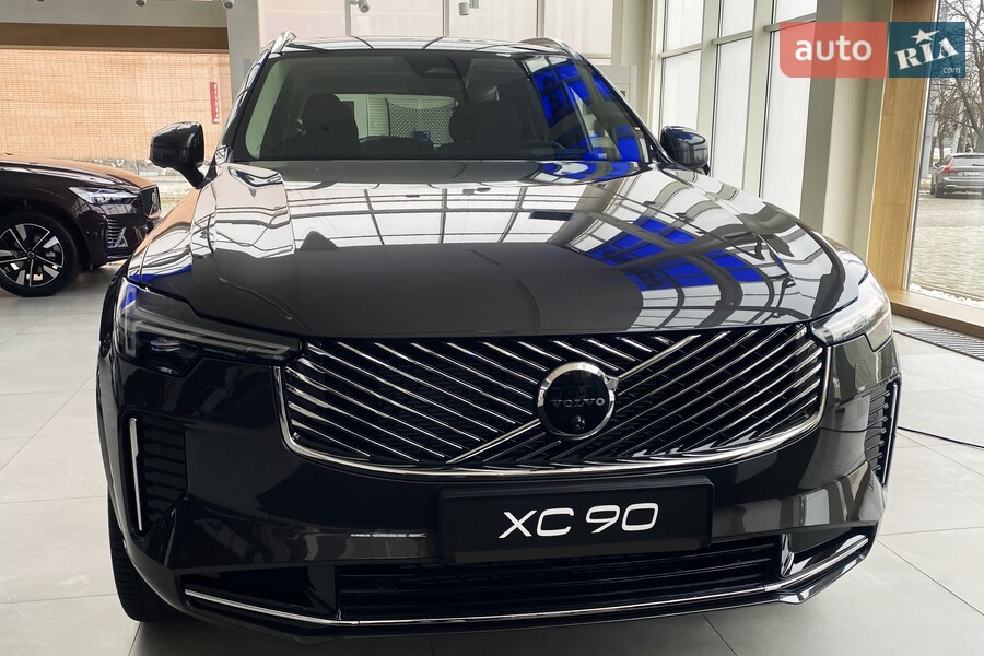 Volvo XC90 - фото 3
