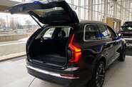 Volvo XC90 - фото 12
