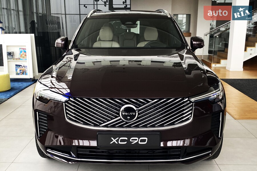 Volvo XC90 - фото 2