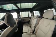Volvo XC90 - фото 25
