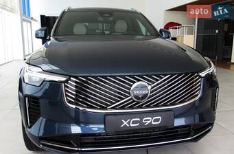 Volvo XC90 B5 2.0 AT (250 к.с.) MHEV AWD 7s Ultra Bright