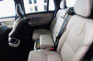 Volvo XC90 Ultra Bright