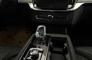 Volvo XC90 - фото 10