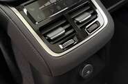 Volvo XC90 - фото 25