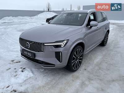 Volvo XC90 2025 Ultra Bright