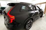 Volvo XC90 - фото 5