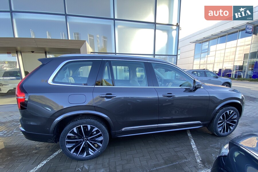 Volvo XC90 - фото 5