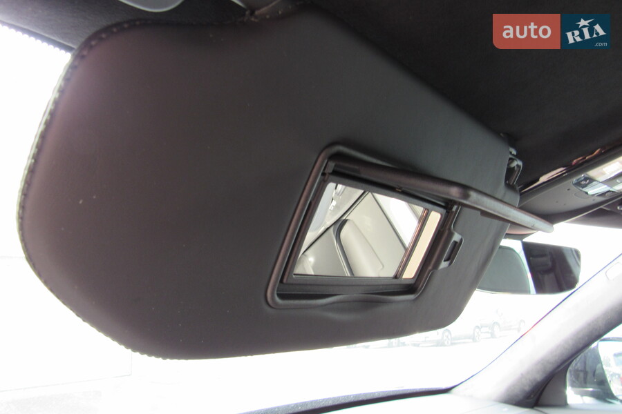 Volvo XC90 - фото 26