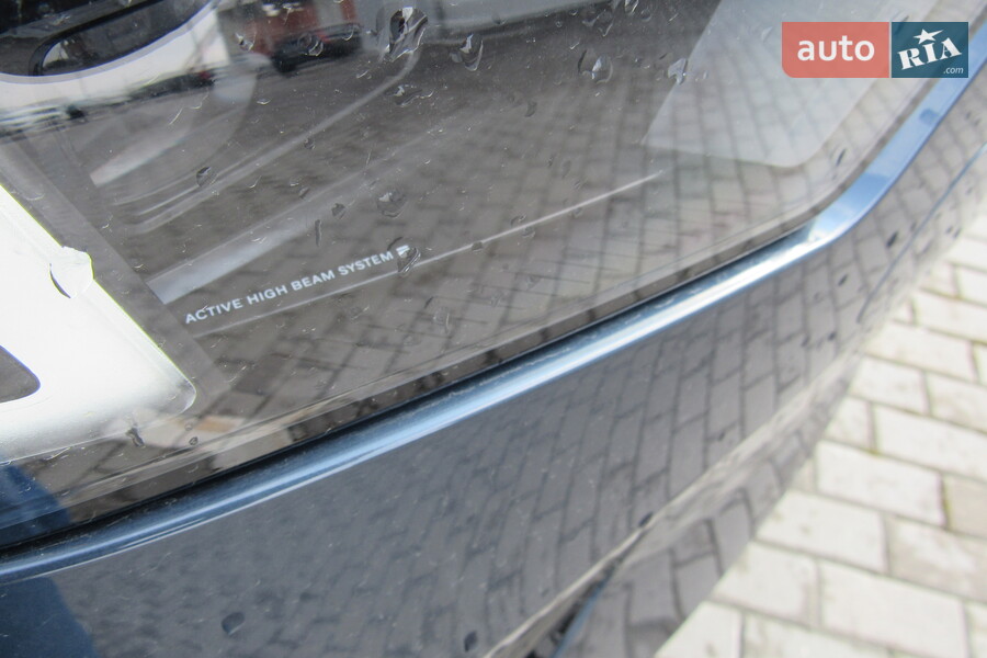 Volvo XC90 - фото 13