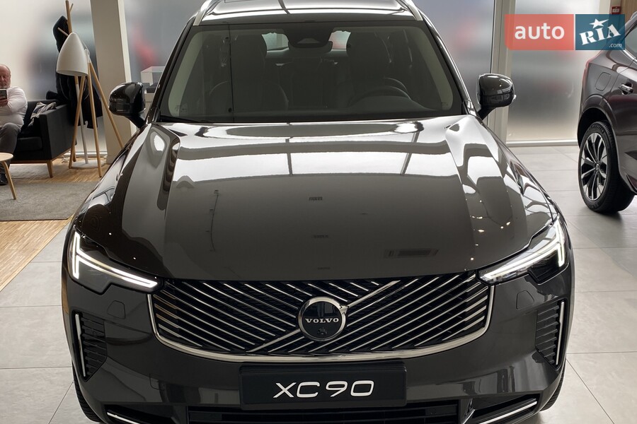 Volvo XC90 - фото 4