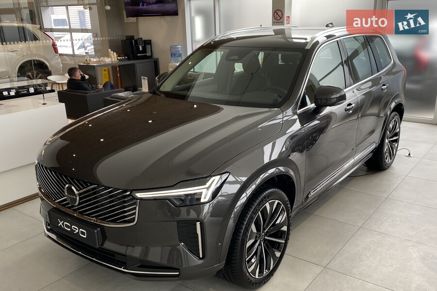 Volvo XC90 - фото 3